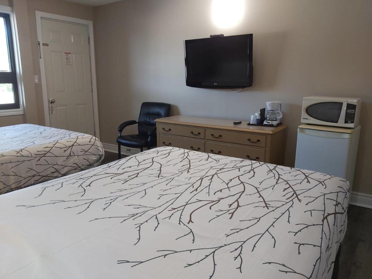 Arnprior Motor Inn Екстериор снимка
