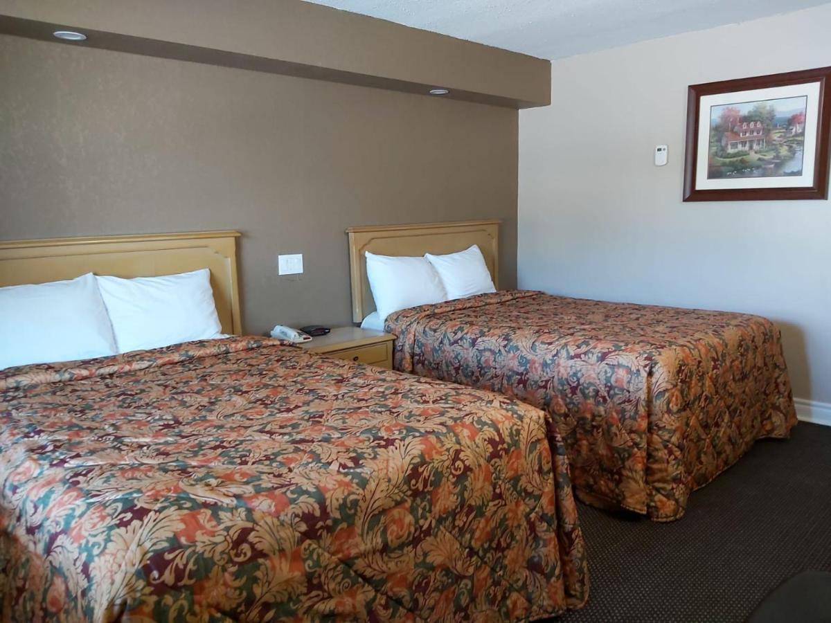 Arnprior Motor Inn Екстериор снимка